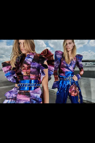 Look 1